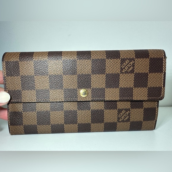 Louis Vuitton Damier Ebene Sarah wallet - Picture 1 of 7